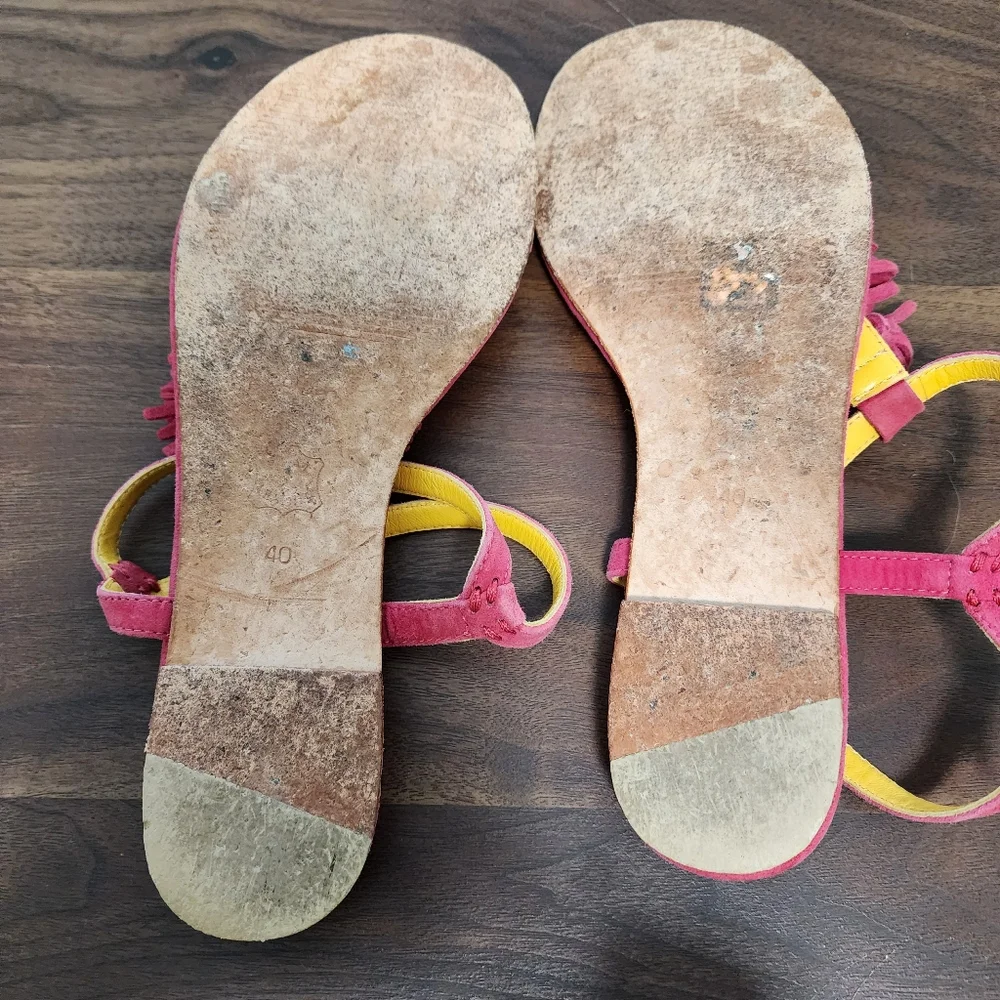 Boden Red Fringe Strappy Flat Sandals - Picture 5 of 6